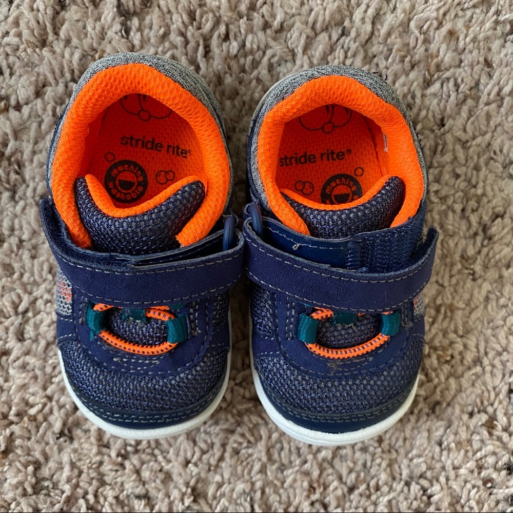 Stride Rite Barkley Baby Sneaker